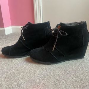 Toms Black Wedges - 7